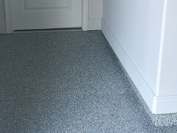 Garage has AC & finished flr