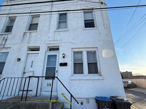 220 W Penn St, Norristown, PA 19401
