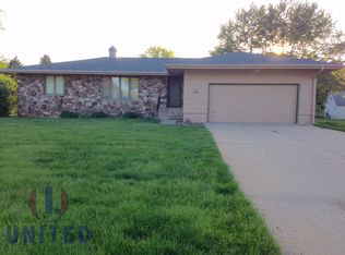 613 Buckley St, Sloan, IA 51055