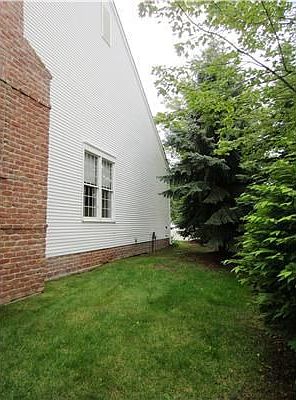 3rd image of 2974 Philadelphia Dr