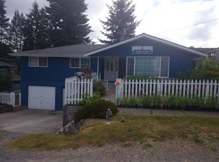 8714 28th Ave NW, Seattle, WA 98117