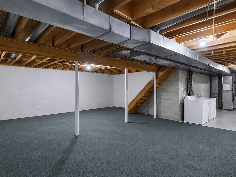 9 Netty St — Photo 24