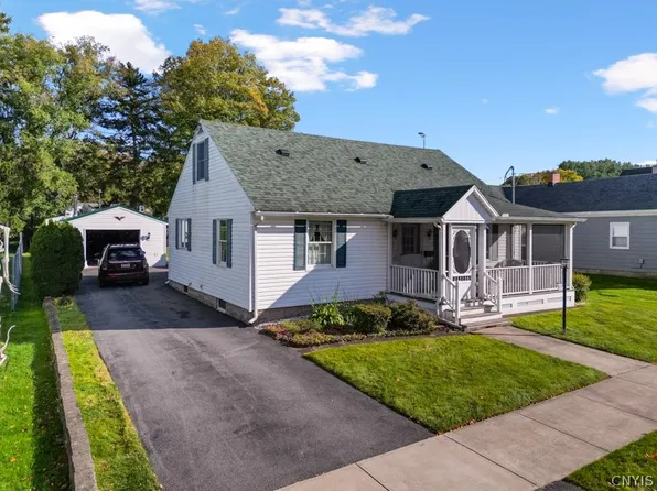 63 Walnut St, Richfield Springs, NY 13407
