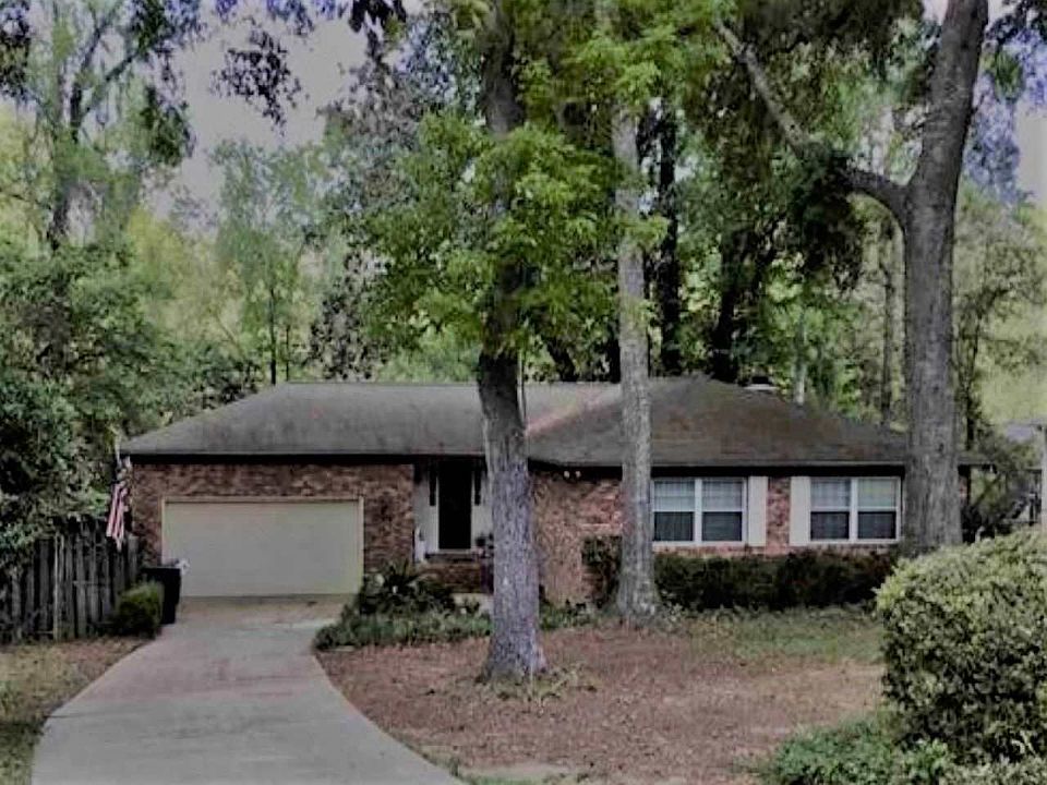 1st image of 2404 Debden Dr