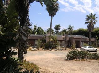 1201 Crest Dr, Encinitas, CA 92024