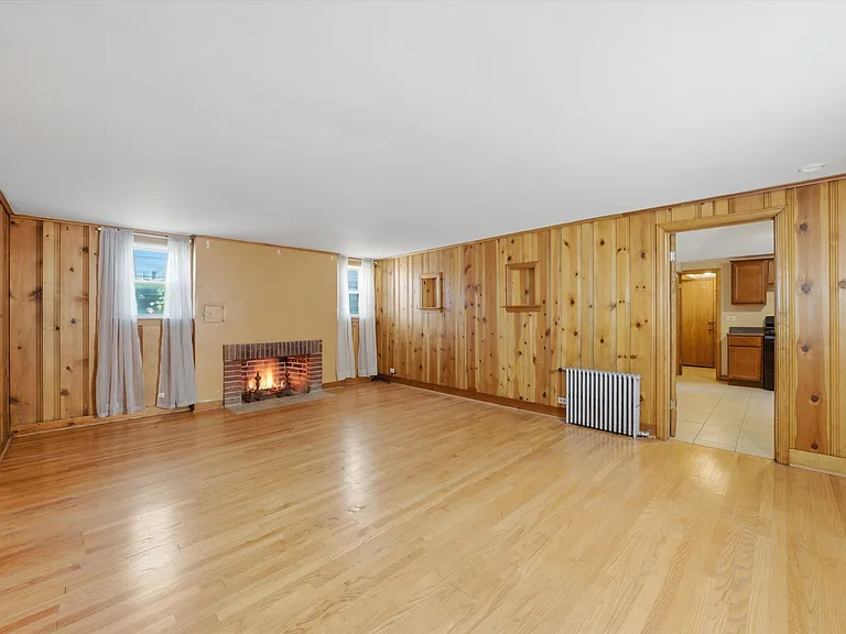 7058 S Fairfield Ave #G — Photo 2