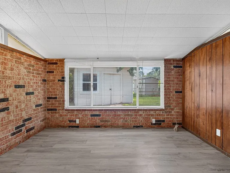 5503 Boeing Dr — Photo 31