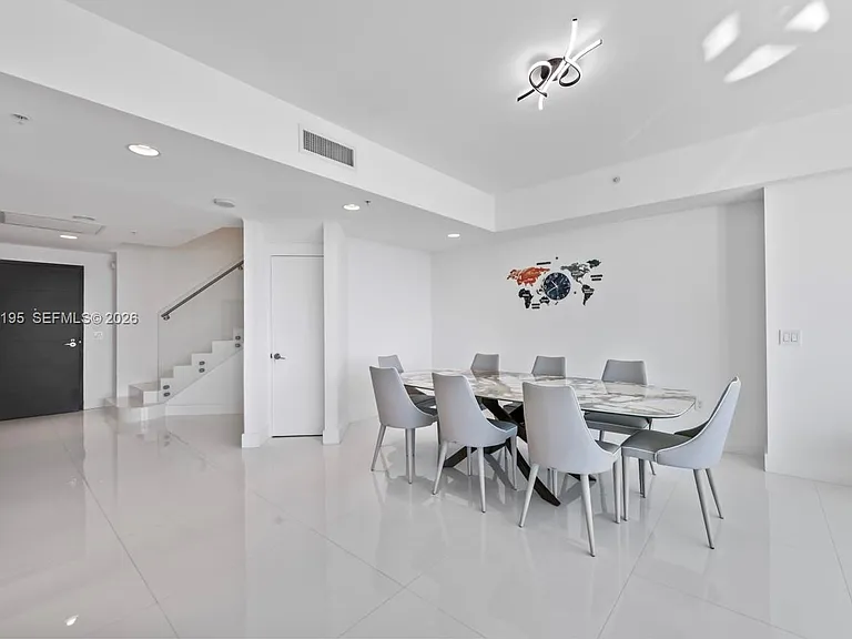17301 Biscayne Blvd #811 — Photo 20
