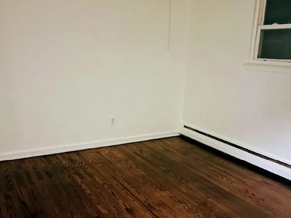 201 W Clinton Ave APT 3B, Oaklyn, NJ 08107
