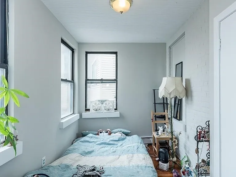 43 Park Vale Ave #8 — Photo 5