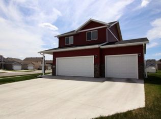 5406 48th Ave S, Fargo, ND 58104