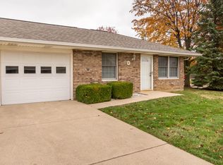 421 Buckingham Dr UNIT D, London, OH