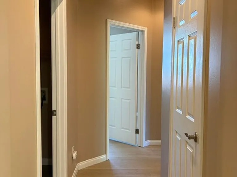 11713 Alton Manor Dr — Photo 5