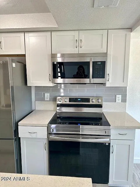 2 bed, 1.5 bath, 968 sqft, $1,495 — Photo 4