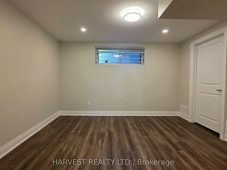 54 Paul Markway — Photo 18