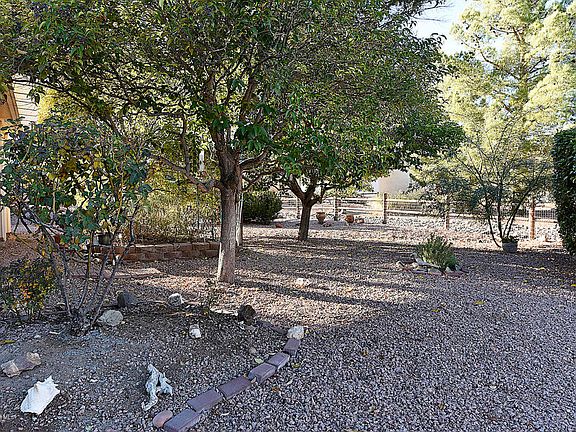 3rd image of 1750 W Bronco Ln