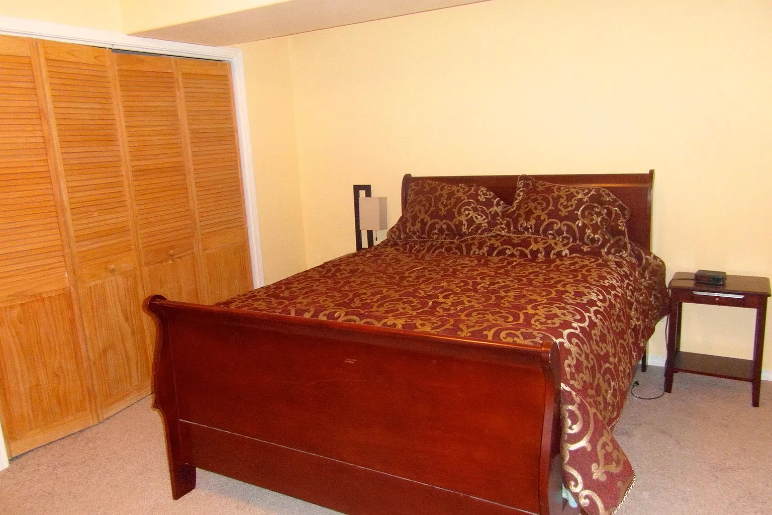1 Walnut St photo 1