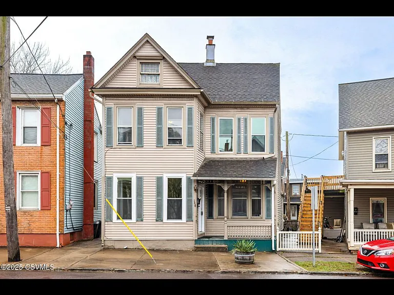 148 Bloom St — Photo 12