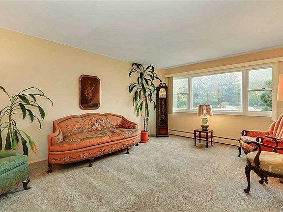 5th image of 7 Kristi Ct