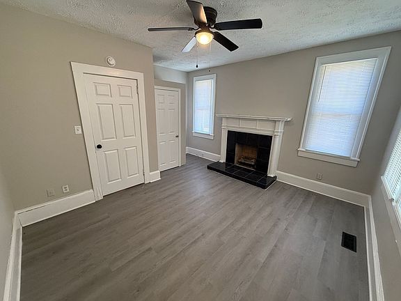 3rd image of 411 N Confederate Ave #1-A