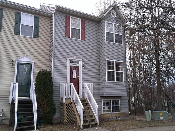 2nd image of 613 Severn Island Ct