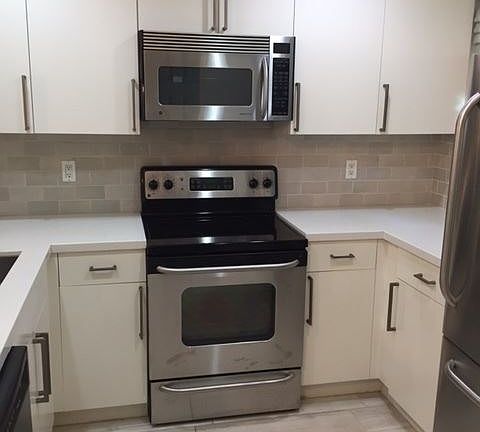 5th image of 7405 Charmant Dr #1927