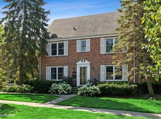 1257 Ridge Rd, Wilmette, IL 60091