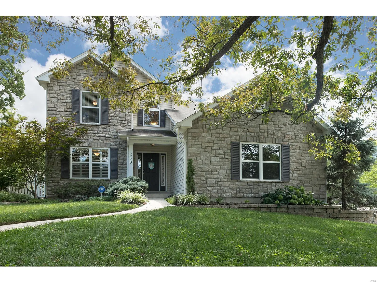 250 Barter Ave photo 1