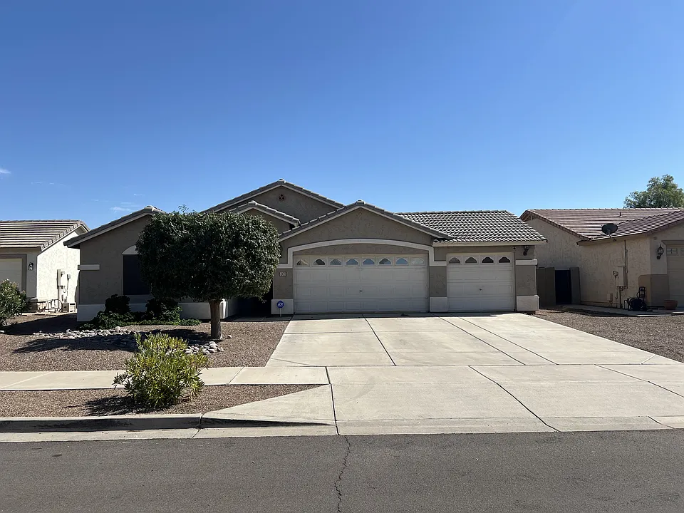 2131 W Maldonado Rd