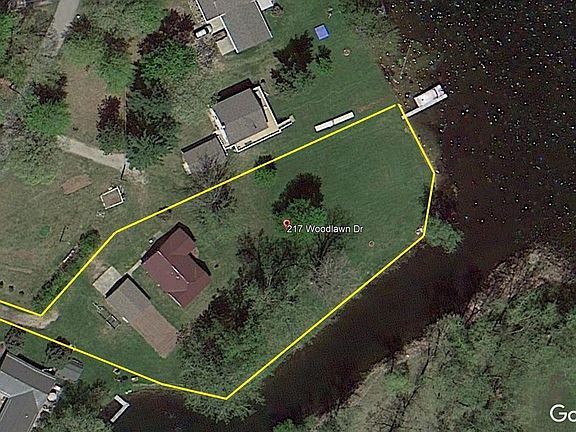 3rd image of 217 Woodlawn Dr