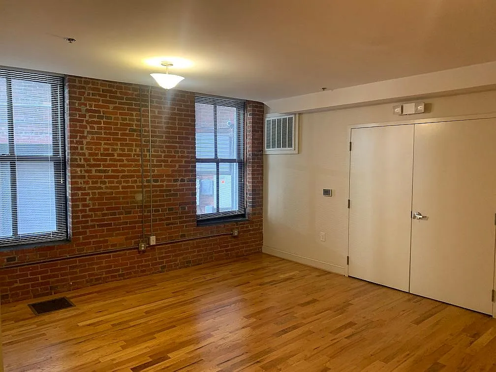2 bed, $1,695 — Photo 3