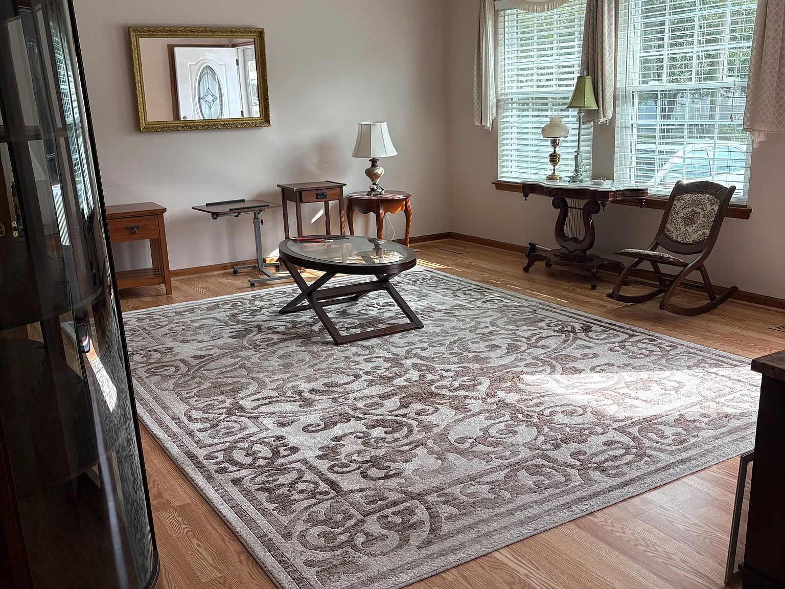 3 bed, 1176 sqft, $1,600 — Photo 2