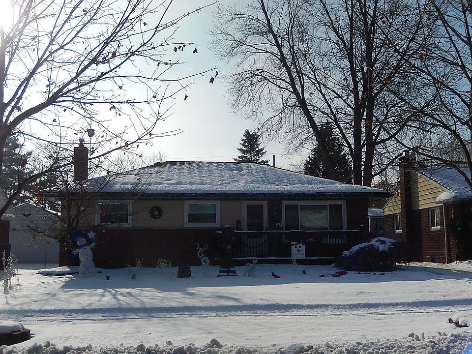1st image of 33071 Rosslyn Ave