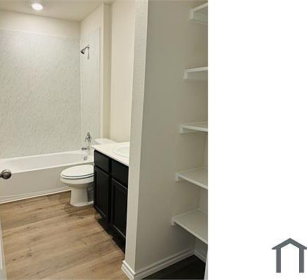 5th image of 13160 Rich Ln