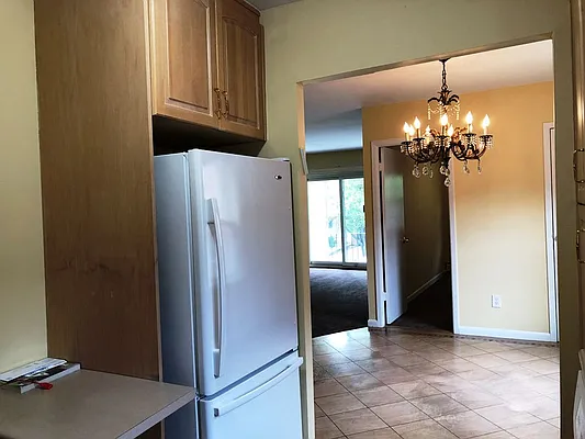 Rented by Prime Realty | media 4