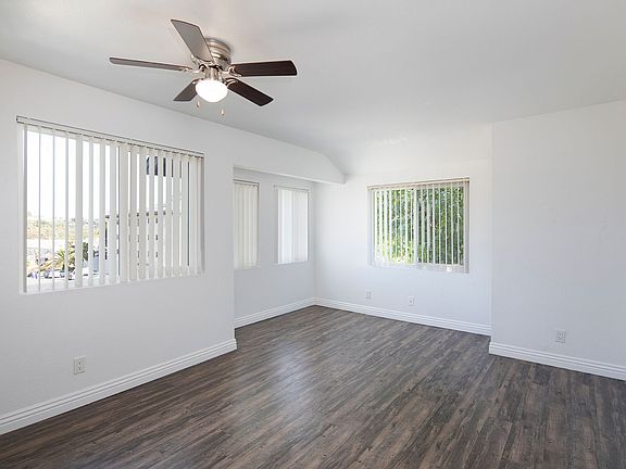 2nd image of 1015 19th St #206