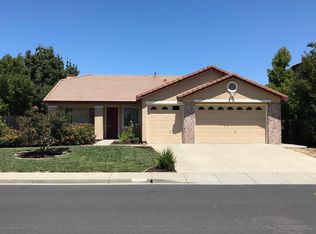 931 Shadow Tree Ct, Vacaville, CA 95687