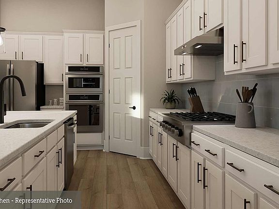 The Celina - Kitchen