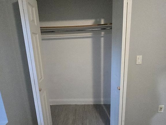 5th image of 13 High St Unit 101