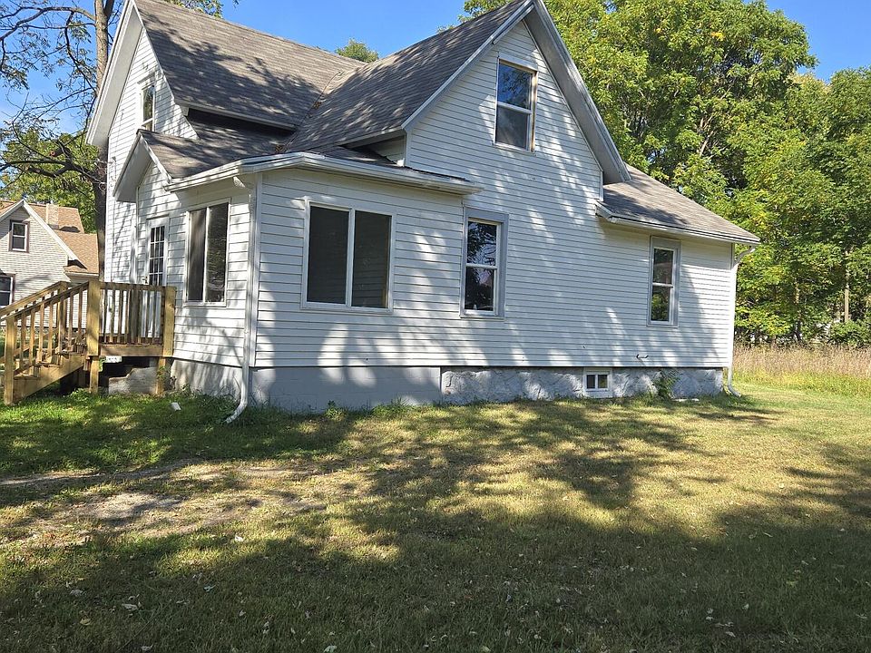 1st image of 614 N Ann St