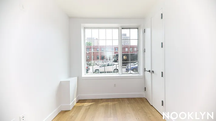 Rented by Nooklyn NYC LLC | media 13