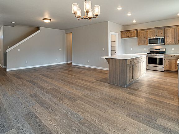 5th image of 20668 SE Iron Horse Ln