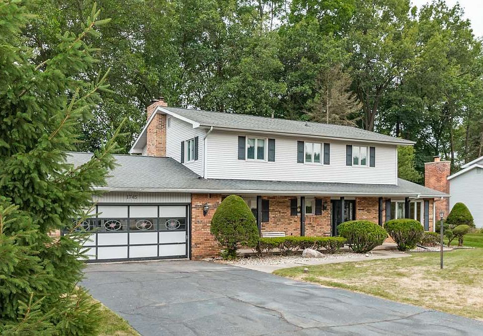 1st image of 1745 Lochmoor Blvd