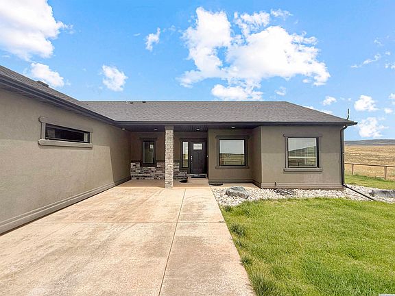 2nd image of 47 Timber Canyon Rd
