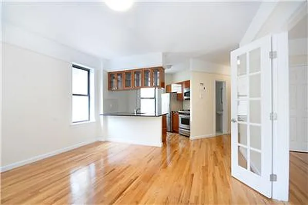 Rented by Warburg | media 16