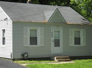 300 Reasor Dr, Saint Louis, MO