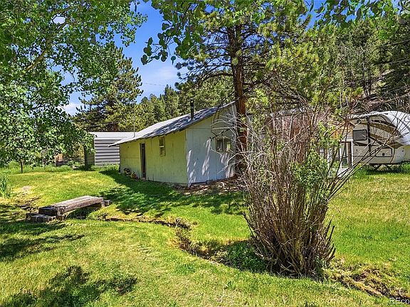 3rd image of 427 Brookside Drive