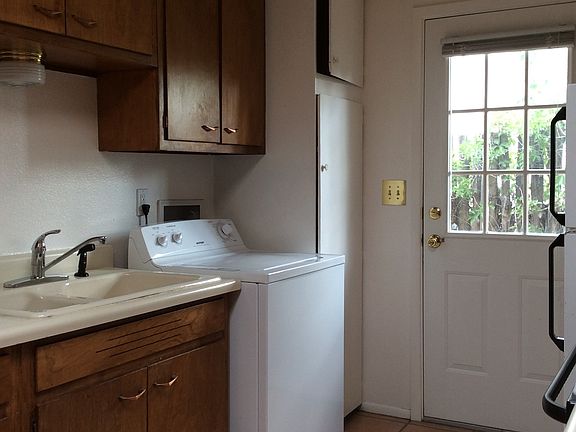 4th image of 812 Calle Anaya S