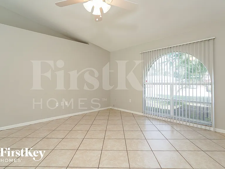 17536 Oriole Rd — Photo 8