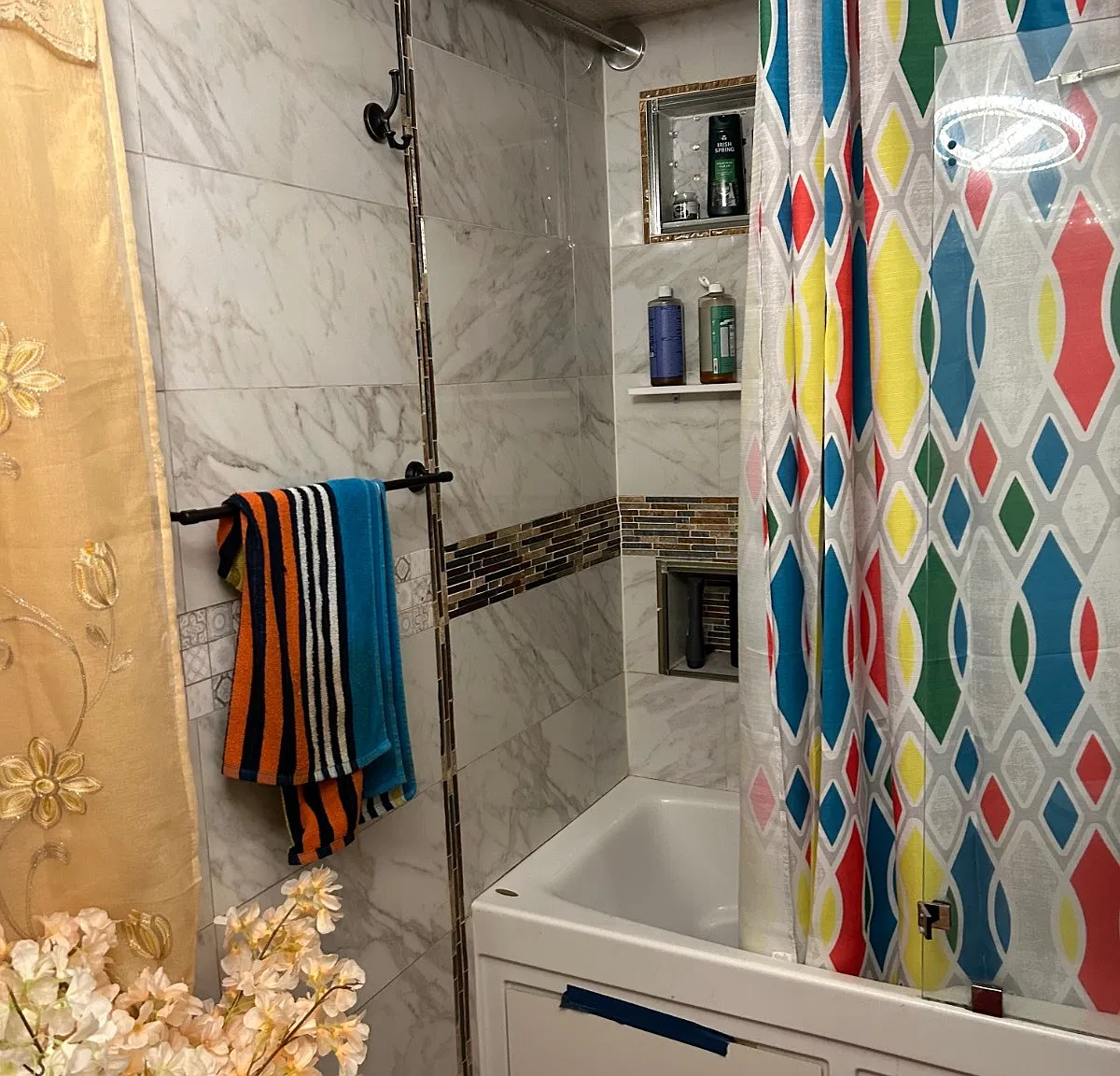 1 bed, 1.0 bath, 750 sqft, $1,200 — Photo 1